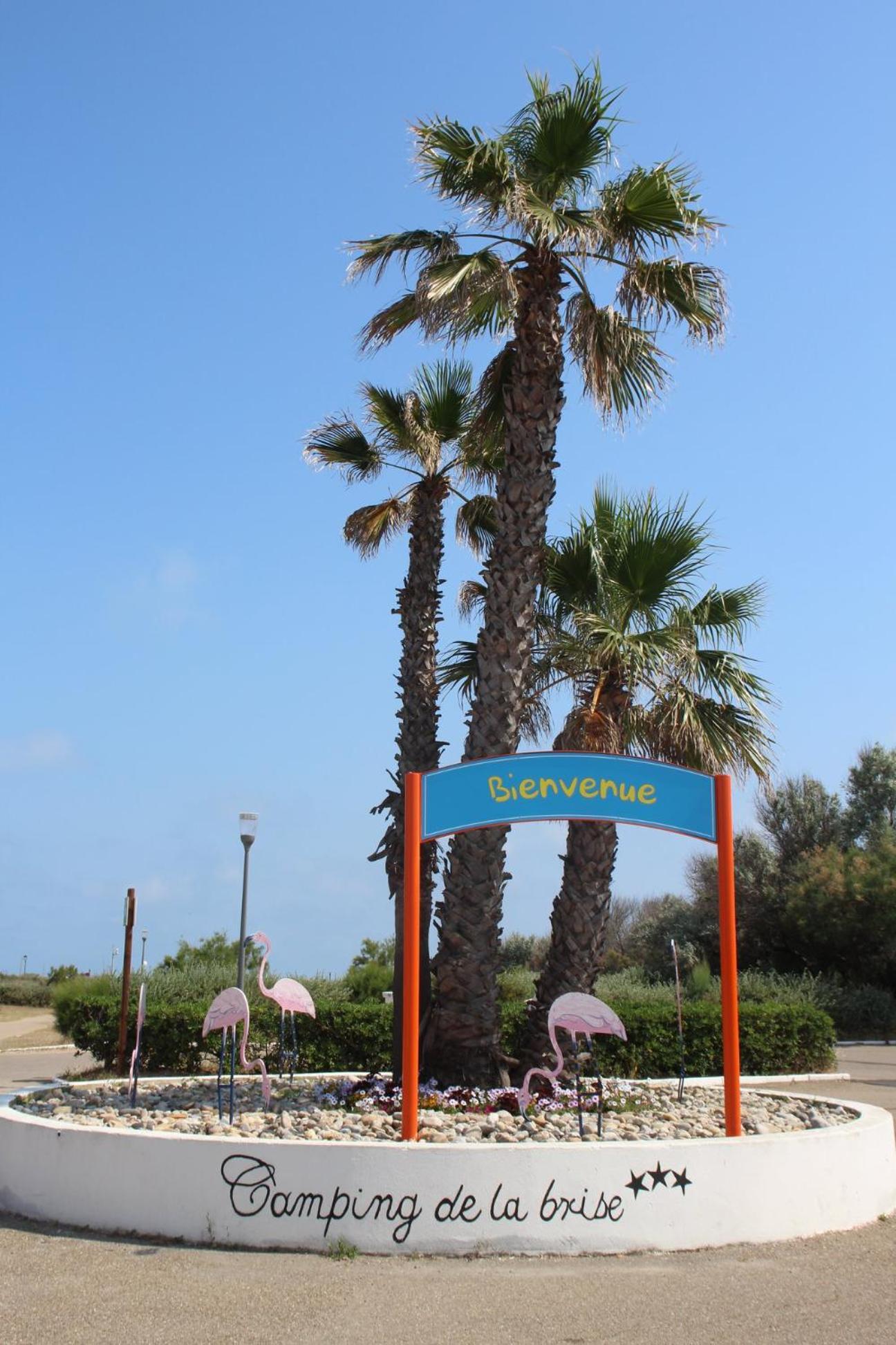 Camping La Brise De Camargue Saintes-Maries-de-la-Mer Exterior photo